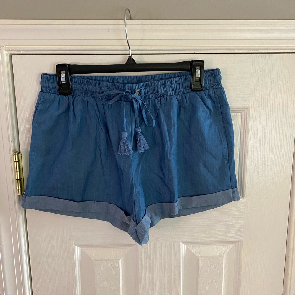 Honey Belle Cotton Chambray Shorts Blue Medium NWT New Pockets Tassel Pull On
